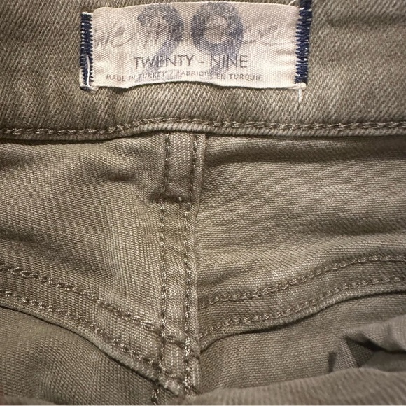 We The Free Jeans Womens Crop 29x 25.5 Distressed Green High Rise Frayed Stretch - Picture 8 of 13